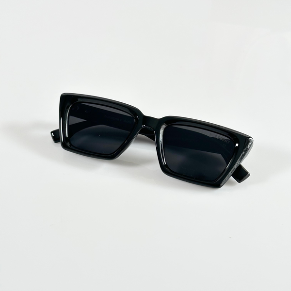 Burberry Sunglasses Square Thick Frame Black