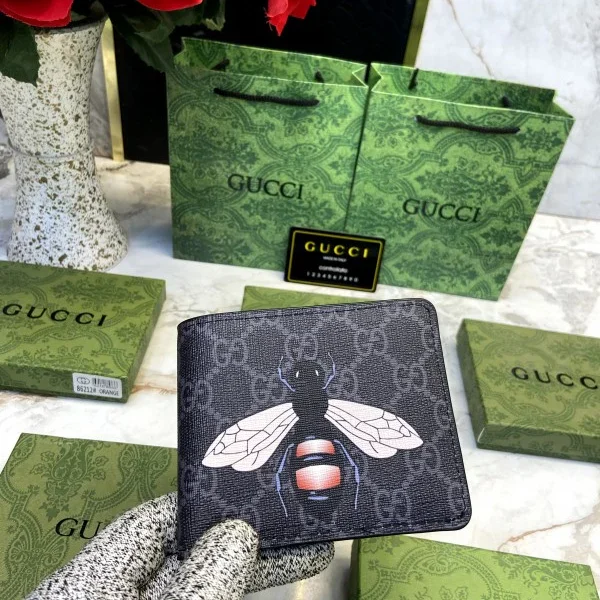 Gucci Inspired Bee Wallet – Black GG Monogram with Bold Bee Design