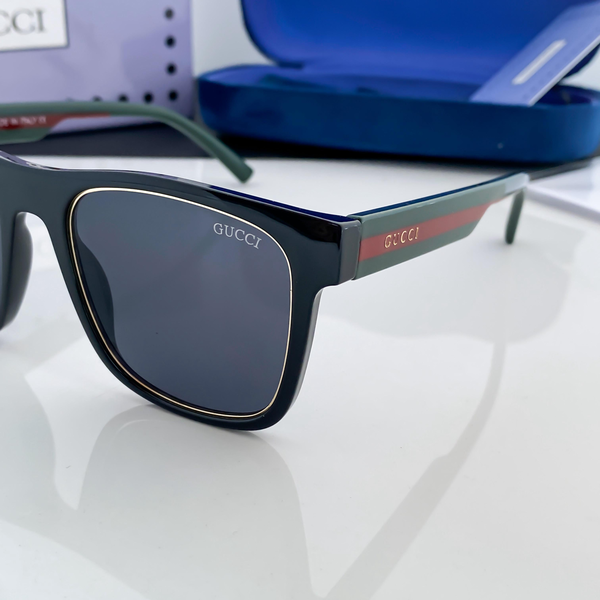 Gucci Sunglasses Square Black Frame Green Red Arms