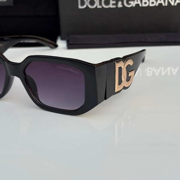 Dolce & Gabbana Sunglasses Square Frame Black